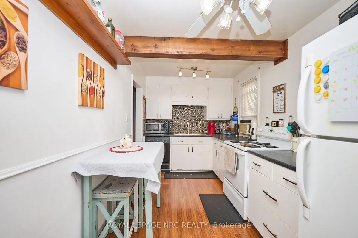 7221 Windsor Crescent, ON L2G 1G2