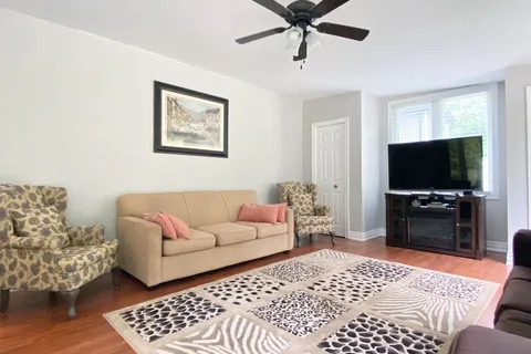 4870 Mapleview Crescent, ON L0S 1R0