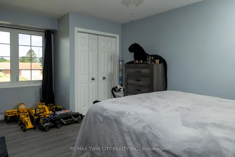 6 BANNISTER Street, ON N0E 1L0