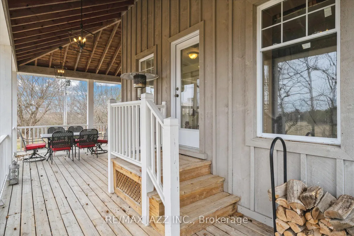 6793 Mill Street, ON L1A 3V5