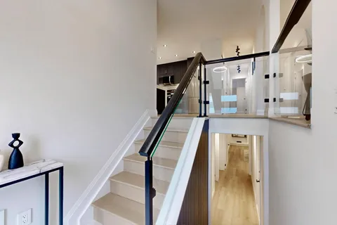 776 GARTH Street, ON L9C 4K4