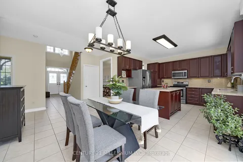 15 Upper Canada Drive, ON N0B 1Z0