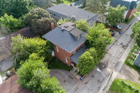 12 Rock Lane, ON K7S 2C2