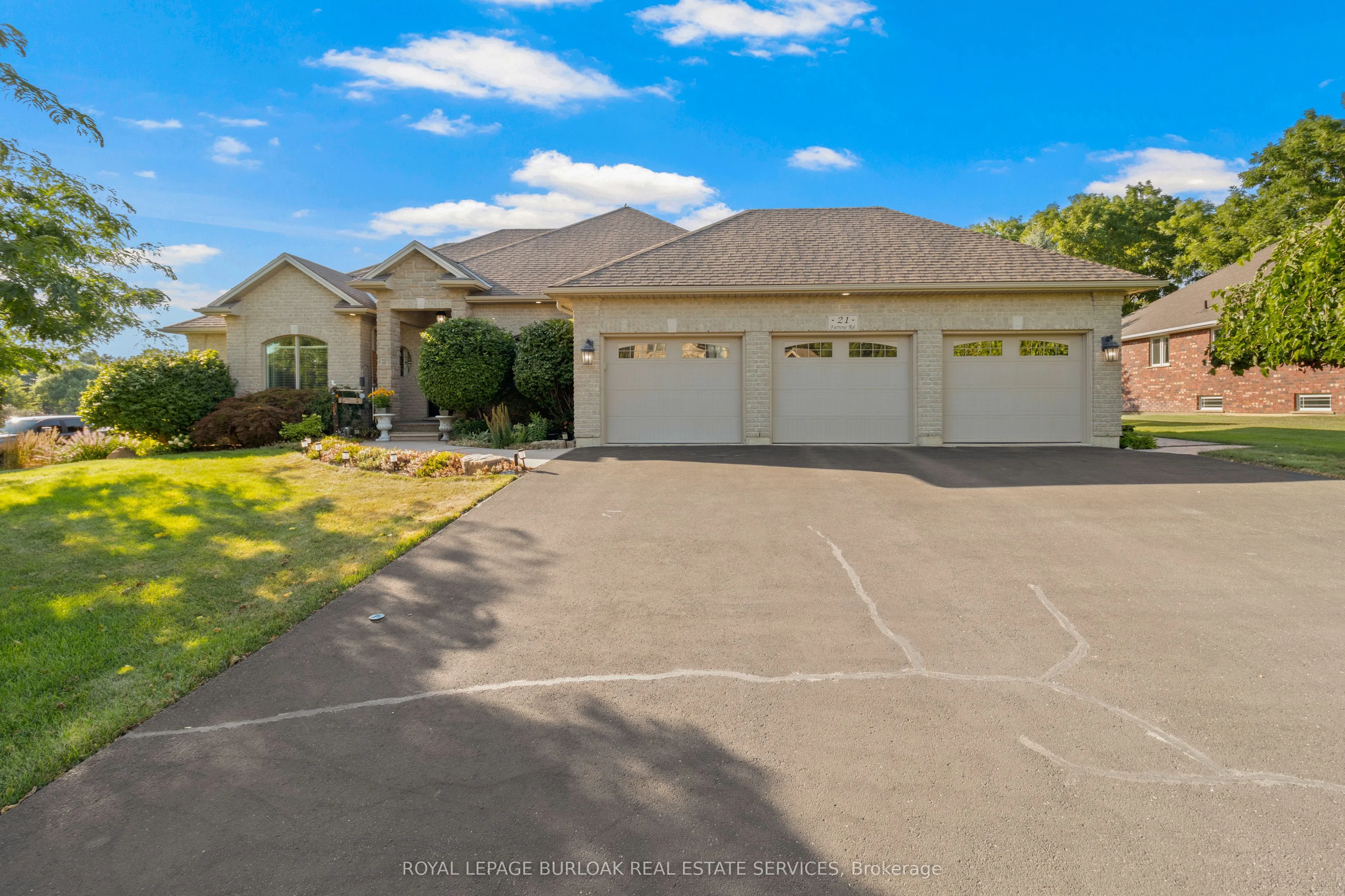 21 Farrow Road, ON N3T 5L7