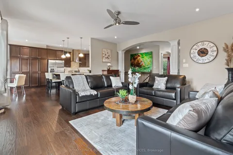 21 Farrow Road, ON N3T 5L7