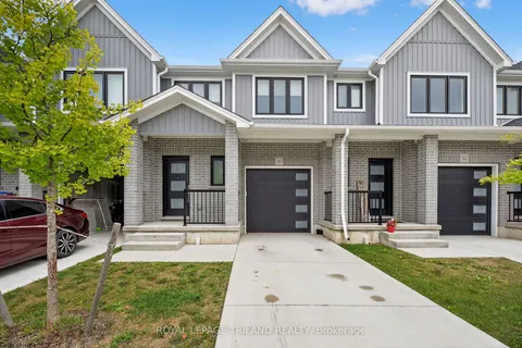 17 Nicholson Street, ON N0M 2J0