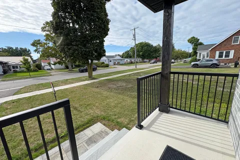 201 South Street, ON N7A 3M2