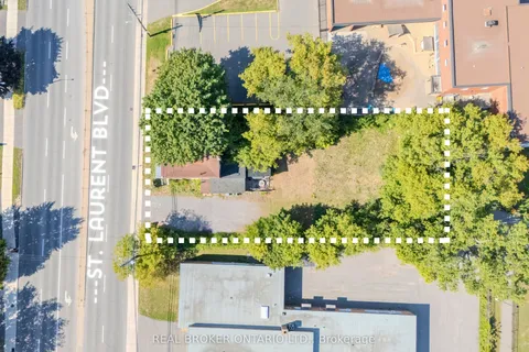 713 St Laurent Boulevard, ON K1K 3A6