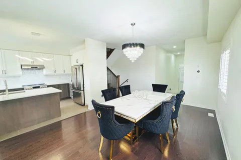 28 Jenkins Street, ON L9W 7R3