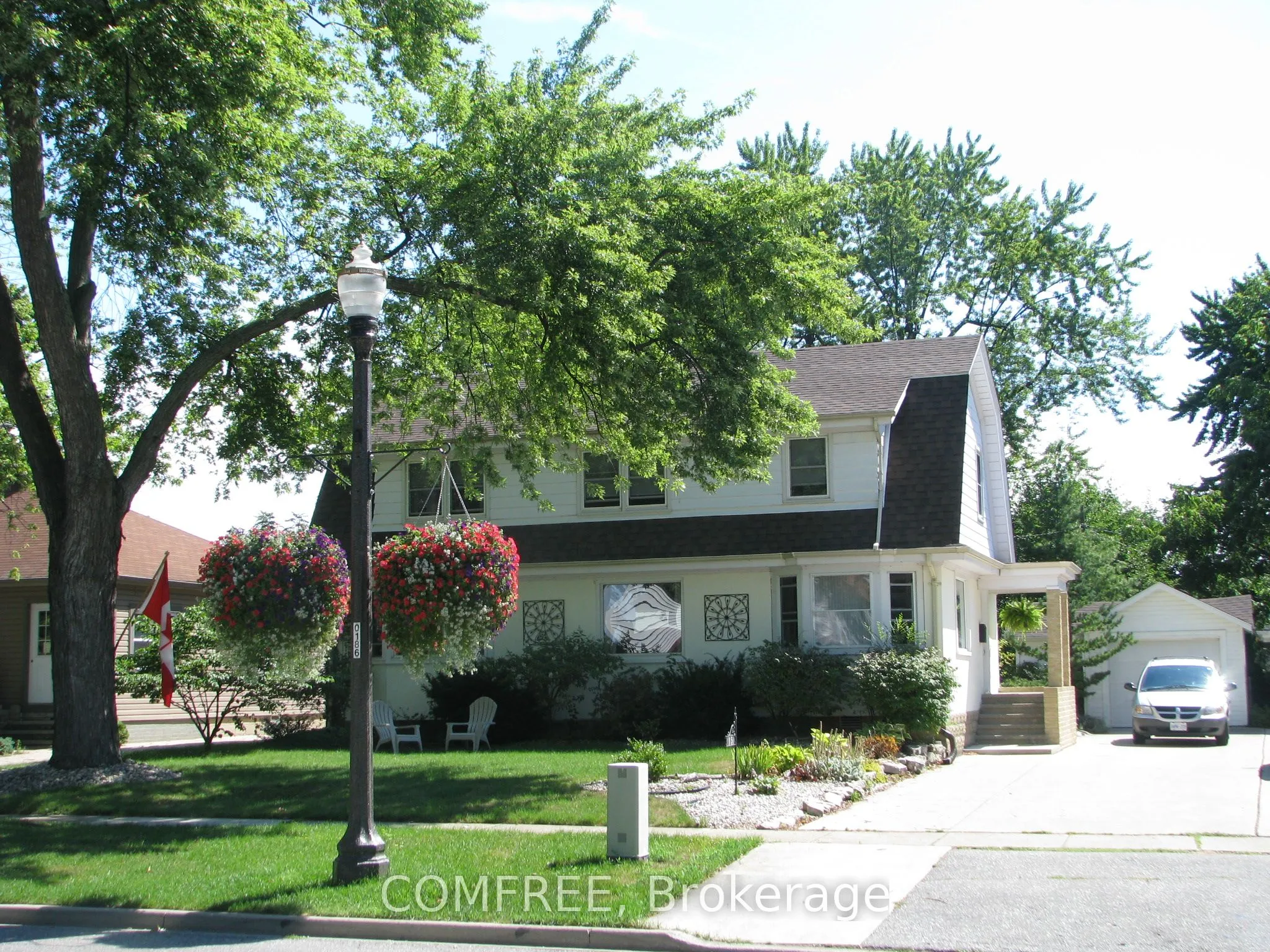 15 Laird Avenue, ON N9V 2T5