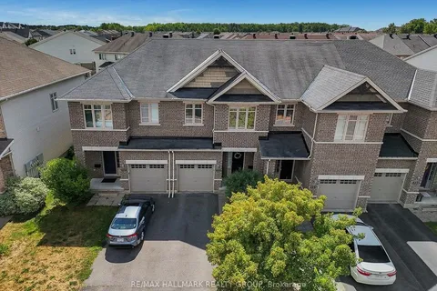755 Bowercrest Crescent, ON K1V 2M3