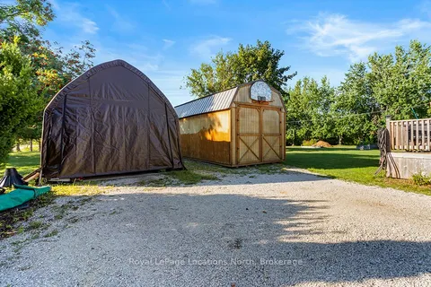 163 John Street, ON N4L 1W7