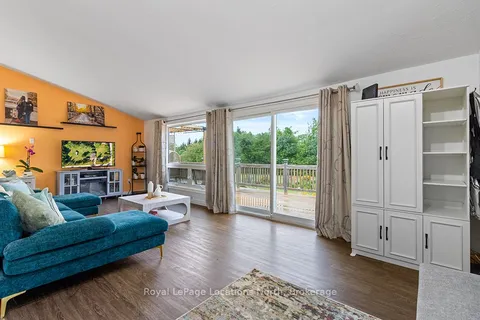 163 John Street, ON N4L 1W7