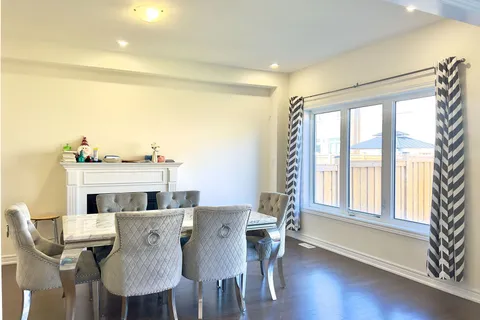 708 Gilmour Crescent, ON L9V 3X3