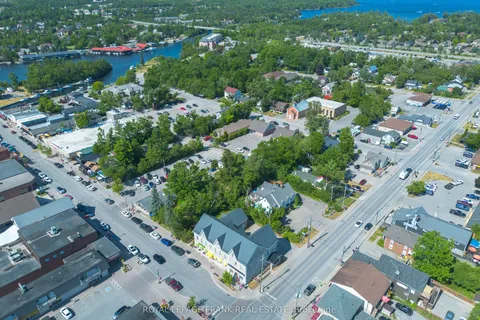 84 Bolton and William Street, ON K0M 1A0