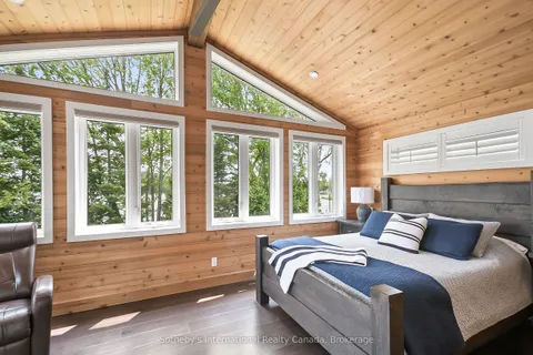 11D Bears Paw N/A, ON P0A 1G0