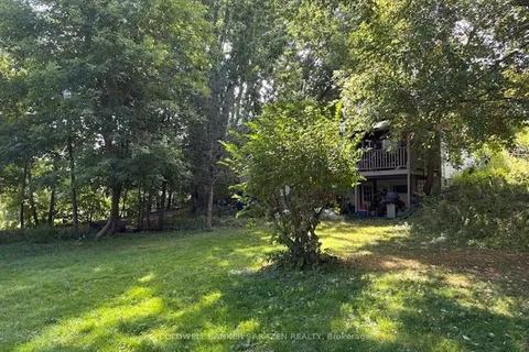 2605 Highway 17 Cumberland Highway, ON K4C 1B3