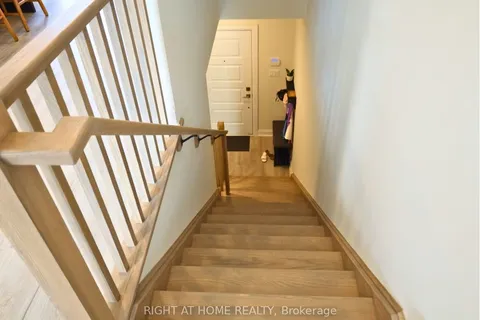 292 Vine Street, ON L2M 4T3