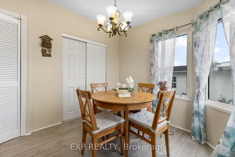 25 Sunset Lane, ON K7V 0A5