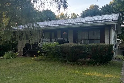 38 John Street, ON N0H 2N0