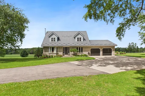 953 Greenock-Brant Line, ON N0G 1J0