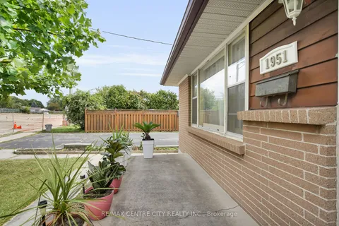 1951 Duluth Crescent, ON N5V 5C9