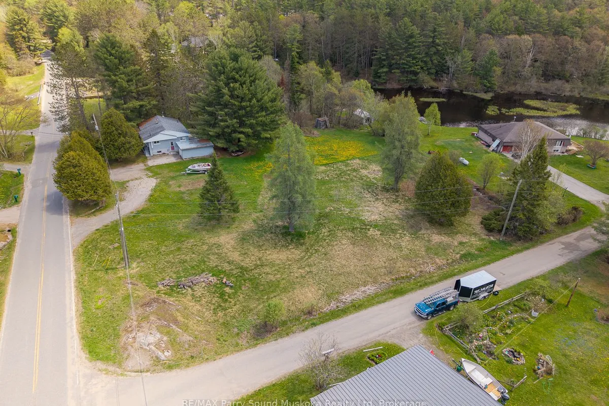 63 Pineridge Drive, ON P2A 2W9