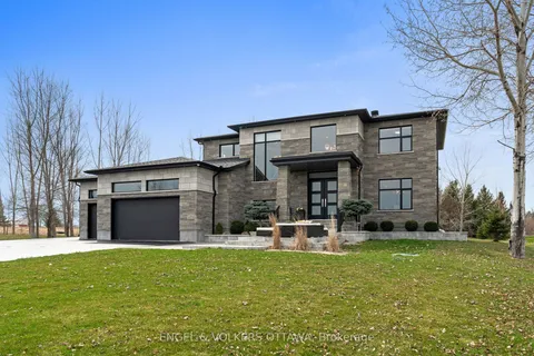 532 Leimerk Court, ON K4M 0E8