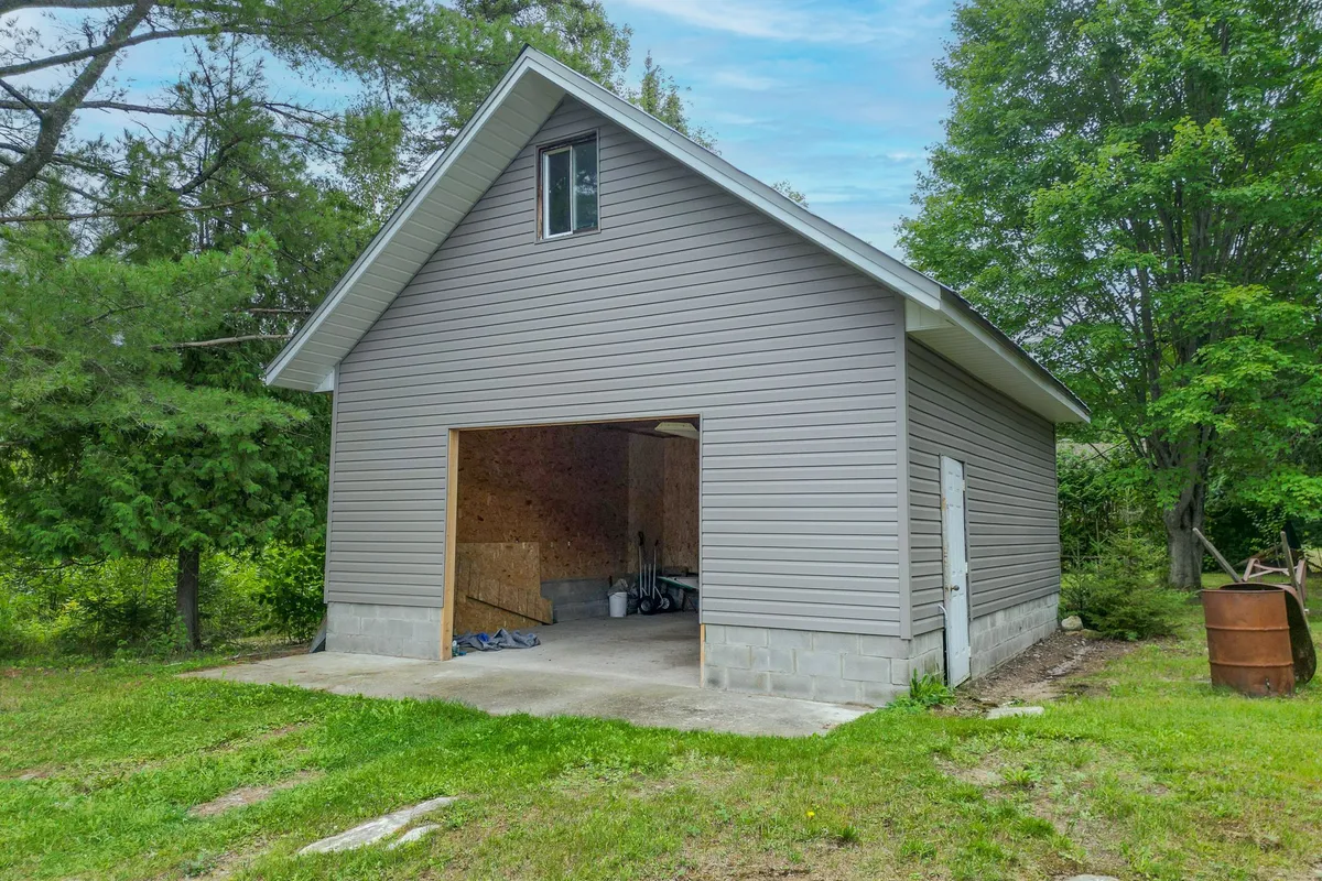 525 Maple Road, ON P0H 1E0