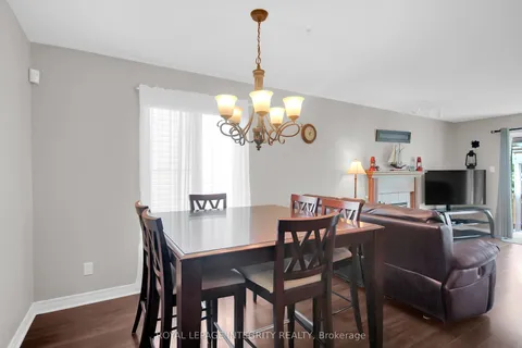 22 Halkirk Avenue, ON K2V 1B5