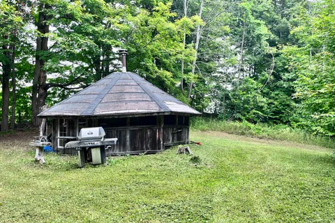 0 3rd Line, ON L9V 0J2