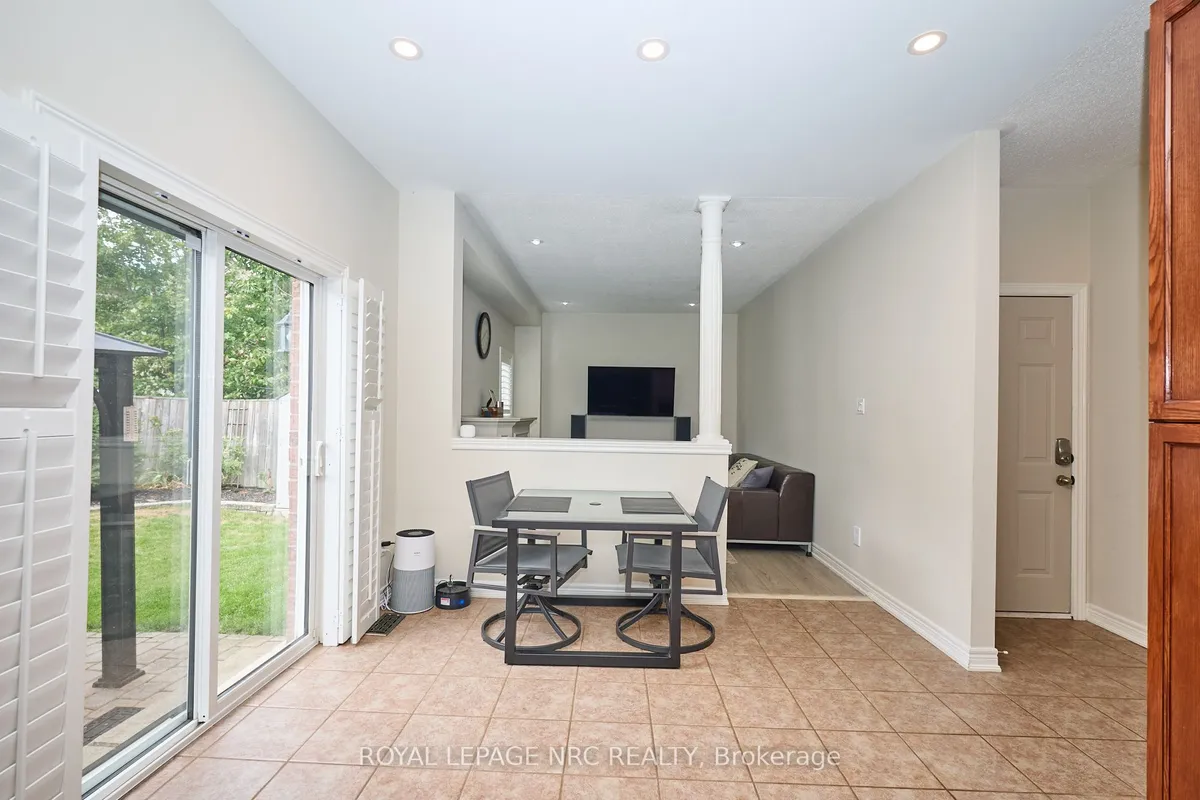 27 Goldeye Drive, ON L8E 6C2