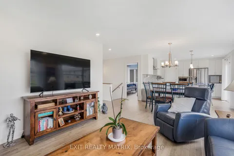 521 Barrage Street, ON K0A 1M0