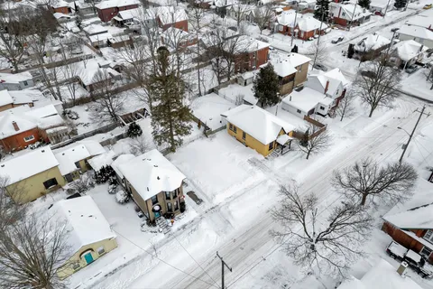 108 Oak Street, ON N3T 2B5