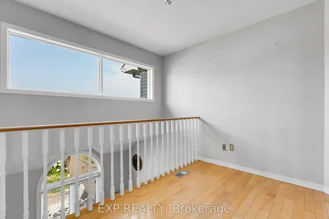 196 Daventry Crescent, ON K2J 4N1