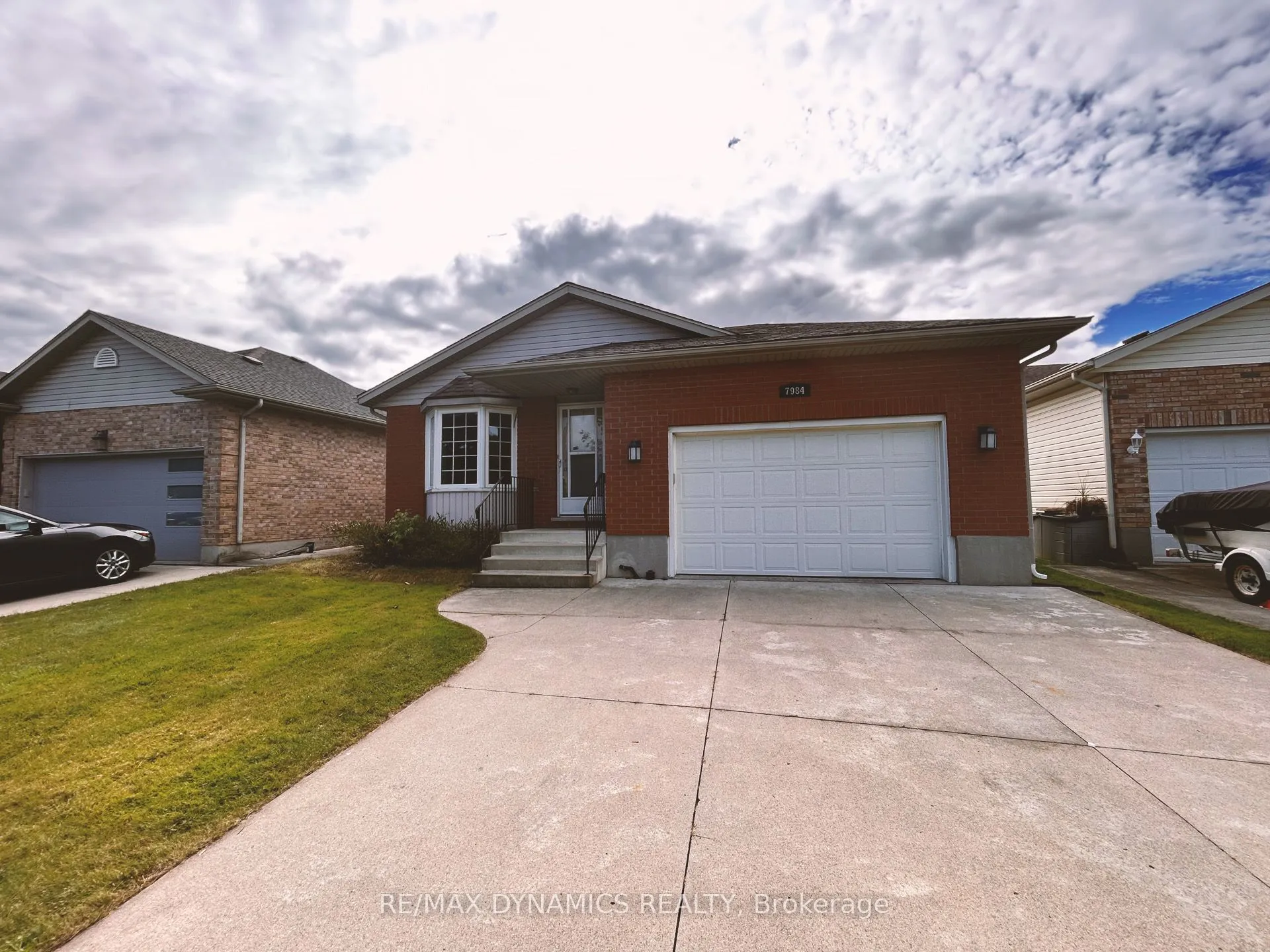 7984 Grossi Court, ON L2H 3G8