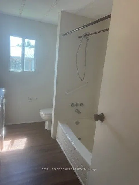 32 Pineview Avenue, ON N0L 2J0