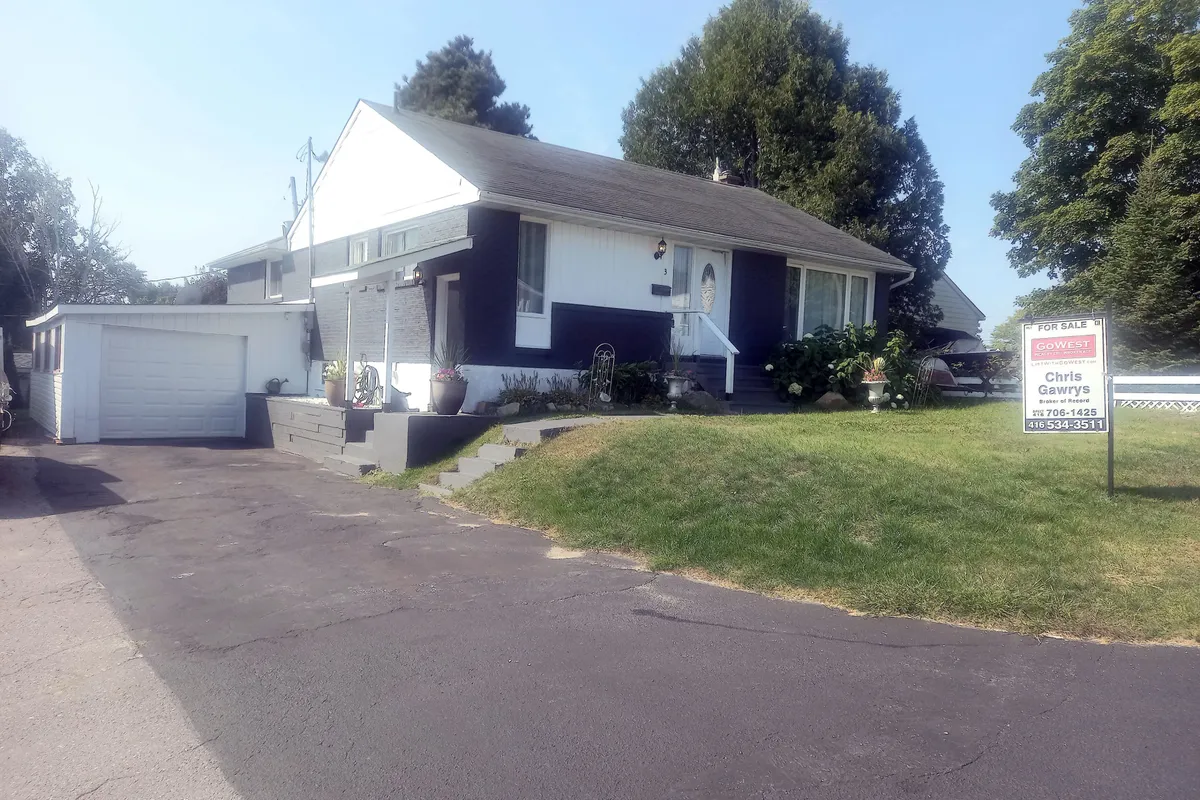 3 Hart Road, ON P5A 1P7