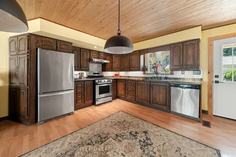 13667 Loyalist Parkway, ON K0K 2T0