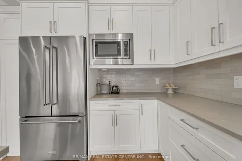 36 Walker Road, ON N5C 4H3