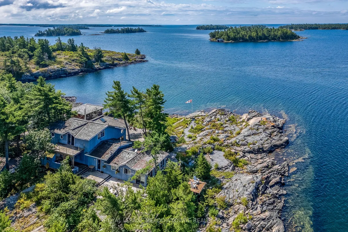 B433 Campbell Island, Twp of the Archipelago N/A, ON P0G 1G0