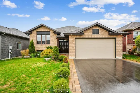 44 Liberty Crescent, ON K8V 0G2