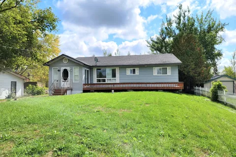 34 Robinson Avenue, ON K0M 2B0