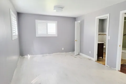 34 Robinson Avenue, ON K0M 2B0