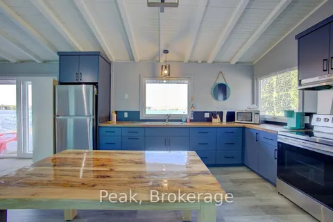 137 Road 100 N/A, ON N0G 1P0