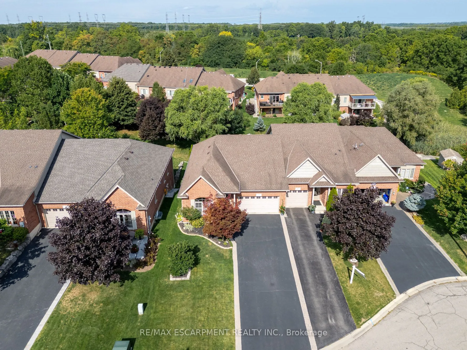 13 Iron Bridge Court, ON N3W 0A4