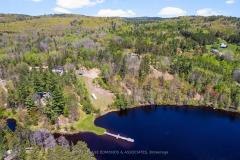 000 Old Barry's Bay Road, ON K0J 1B0