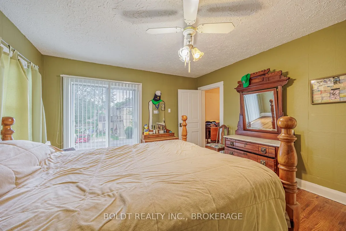 61 WELLAND Street, ON L2V 2B7