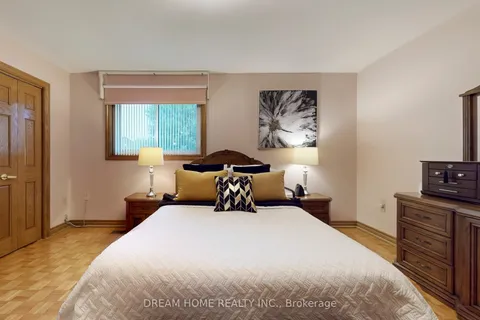 7737 Mount Carmel Boulevard, ON L2H 2Y3