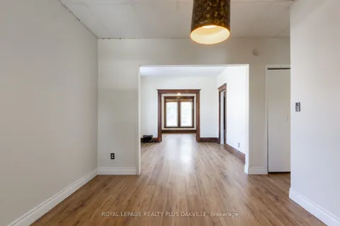 58 Lorne Avenue, ON L8M 2X8